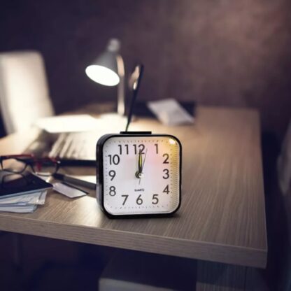 Quartz Alarm Clock With Night Light No Tick Snooze Silent Small Bedside Clock - Image 5