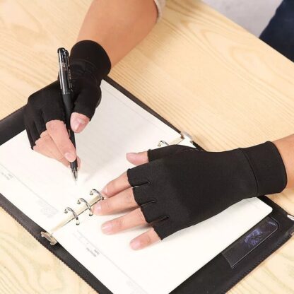 Anti Arthritis Fingerless Copper Compression Gloves Hand Support Pain Relief UK - Image 7