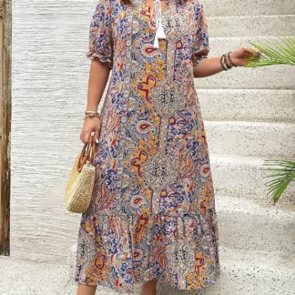 【Plus Size】 Paisley Print Round Neck Dress, Boho Fashion Casual Short Sleeve Long Dress for Daily Holiday Vacation Wear, Women P