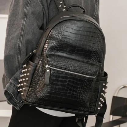 Fashion Rivet Backpack Men Alligator PU Leather Men's Backpacks Laptop Bag Rock Hip-Hop Travel Backpack Male Student School Bag - Image 3