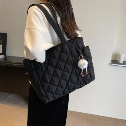 Fashion New Ins Cotton Clothing Bag for Women New Diamond Grid Large Capacity Hand-held Tote Bag Commuting Shopping Shoulder Bag - Image 4