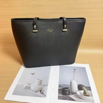 New Women's Bag Classic Fashion Large Capacity Shoulder Bag Handbag Commuter Travel Handbag briefcase - Image 3